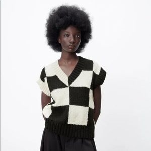 Zara Black and White Plaid Vest